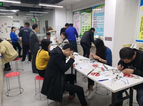深圳視普泰驗光定配工培訓第五屆技能班順利畢業(yè)，數字賦能助發(fā)展